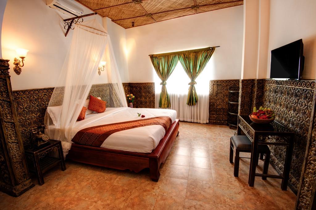Bopha Siem Reap Boutique Hotel Exterior photo