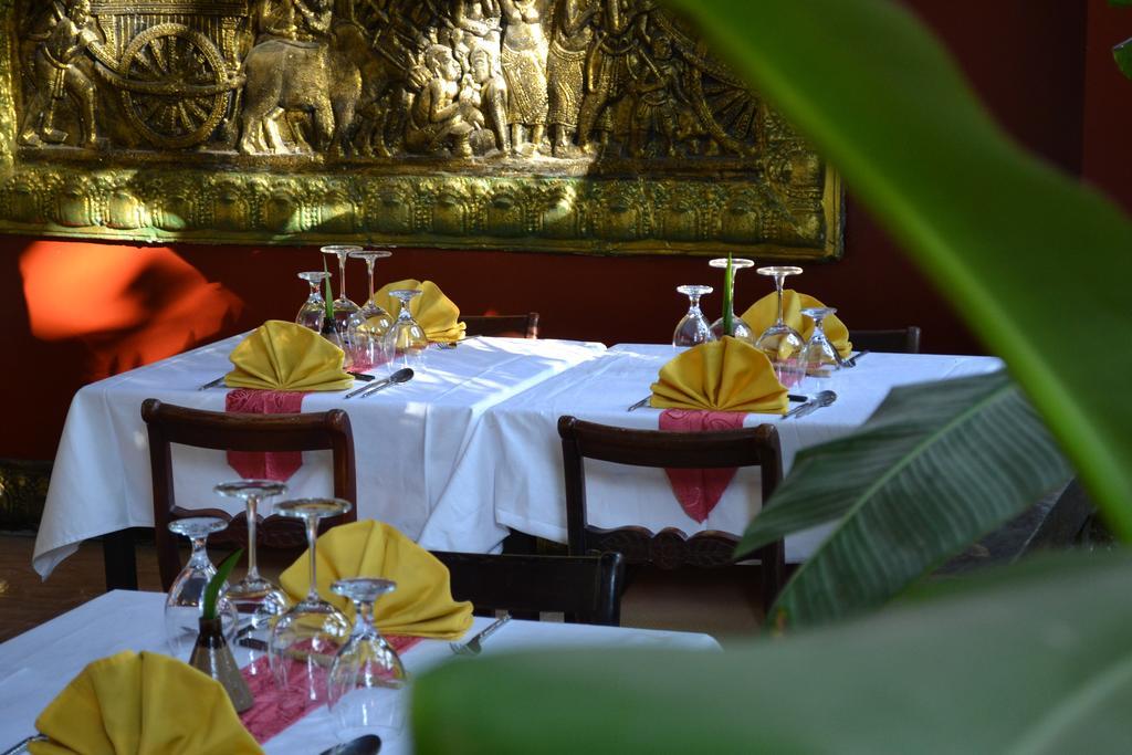 Bopha Siem Reap Boutique Hotel Exterior photo